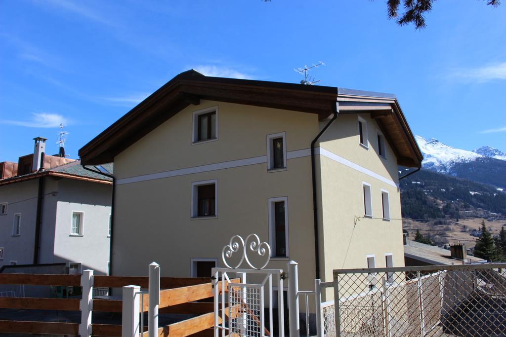 Casa Reit Apartment Бормио Екстериор снимка